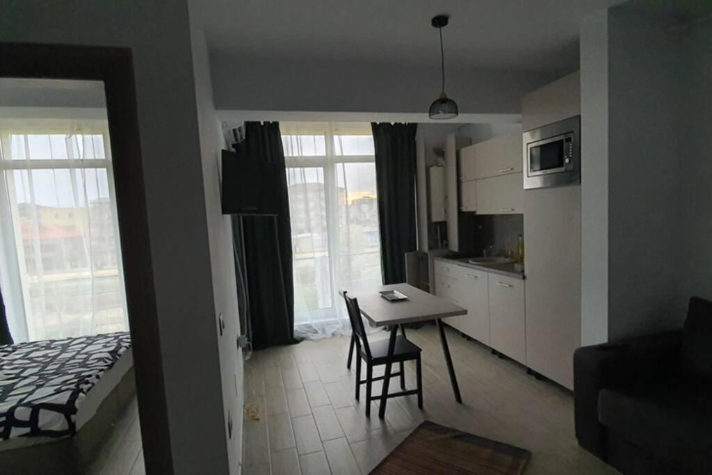 Zian'S Studio Mamaia Nord Beach Resort Năvodari Eksteriør bilde