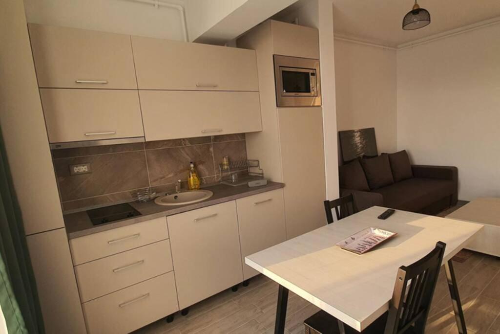 Zian'S Studio Mamaia Nord Beach Resort Năvodari Eksteriør bilde