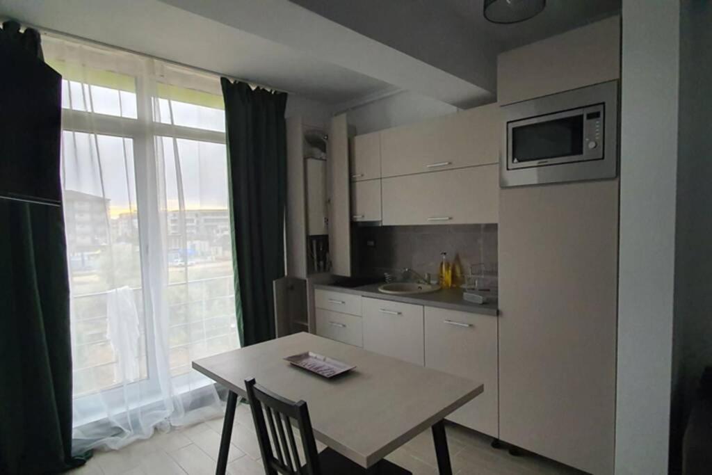 Zian'S Studio Mamaia Nord Beach Resort Năvodari Eksteriør bilde