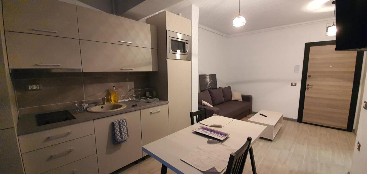 Zian'S Studio Mamaia Nord Beach Resort Năvodari Eksteriør bilde